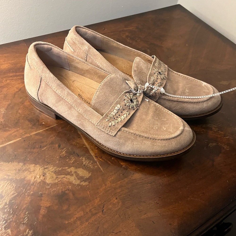 Brioso suede flat shoes size 10 BNWOB